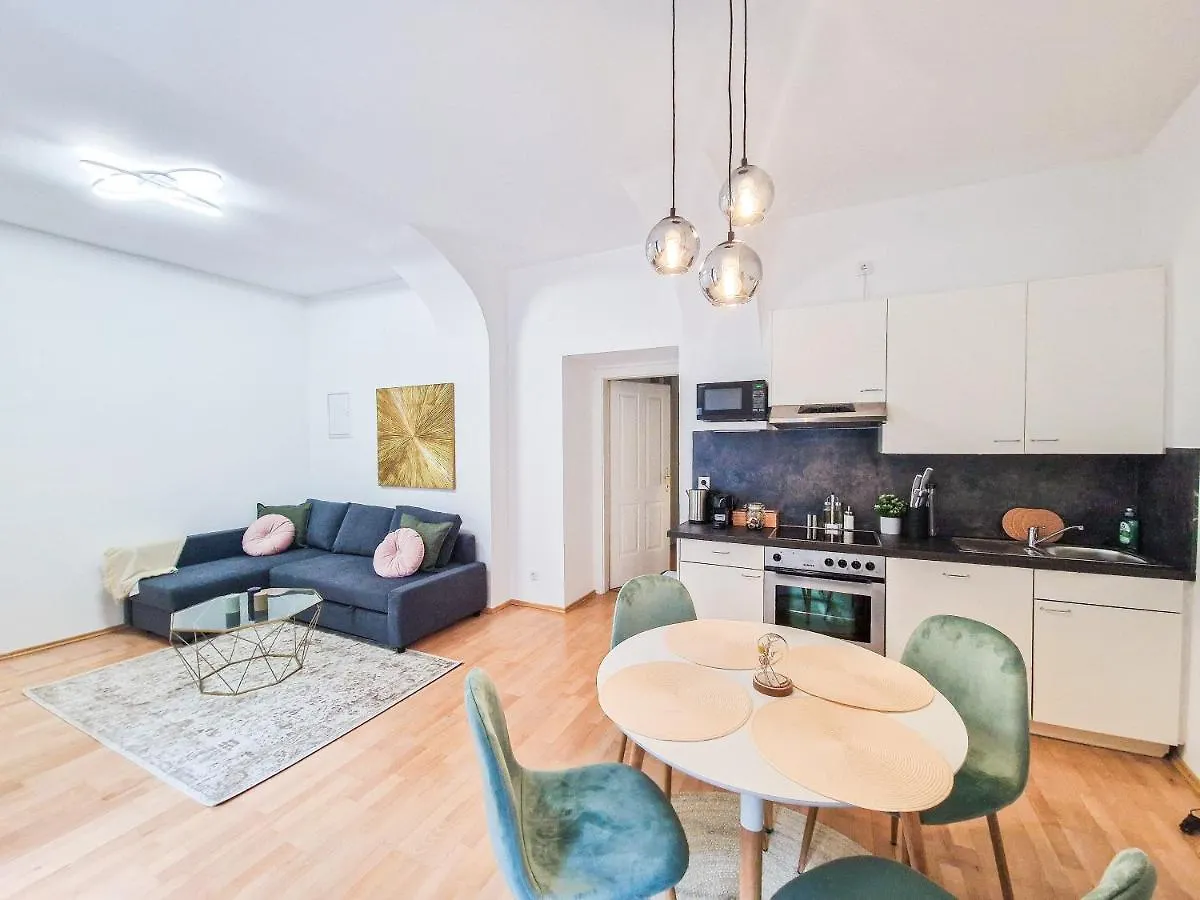 Feelhome - Design Apartment Fuer 4 Gaeste - Smart Tv - Naschmarkt location