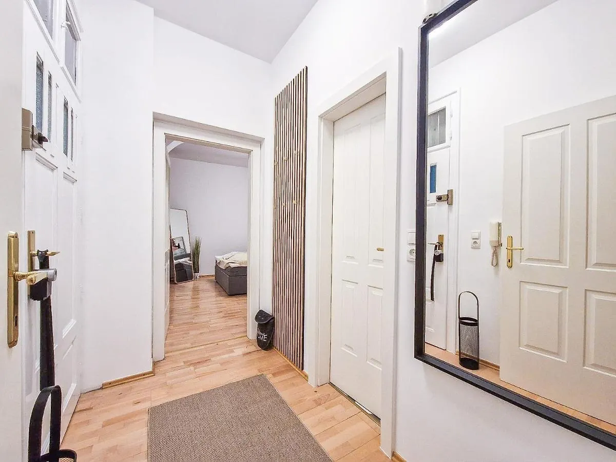 Feelhome - Design Apartment Fur 4 Gaste - Smart Tv - Naschmarkt Wien Österreich